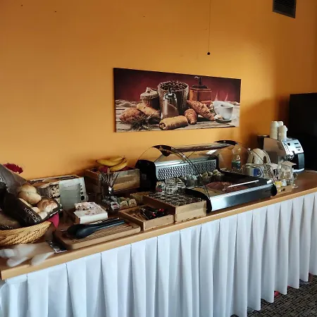 Austria Traveller Hotel