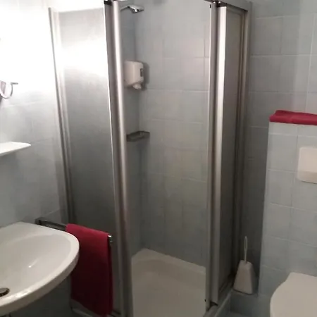 Austria Traveller 3*
