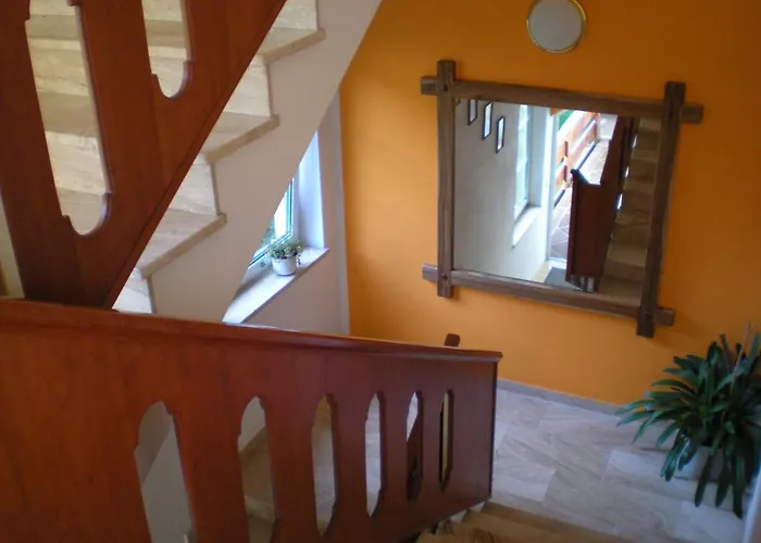 Austria Traveller Lenzing